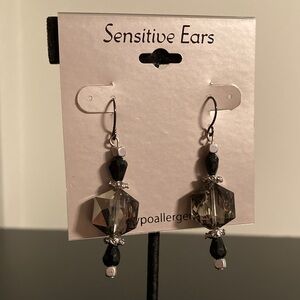 Chic Black and Silver Earrings by
